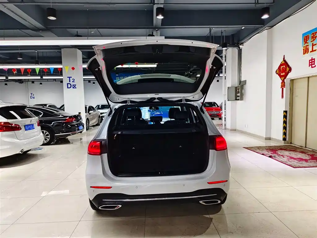 MERCEDES-BENZ B CLASS