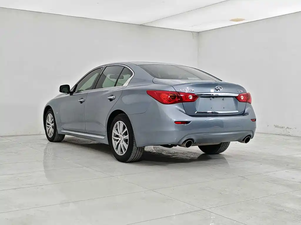 Infiniti Q50L — миниатюра 5
