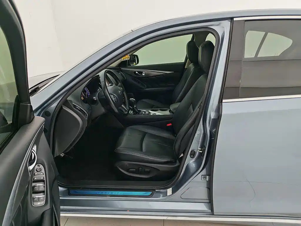 Infiniti Q50L — миниатюра 9