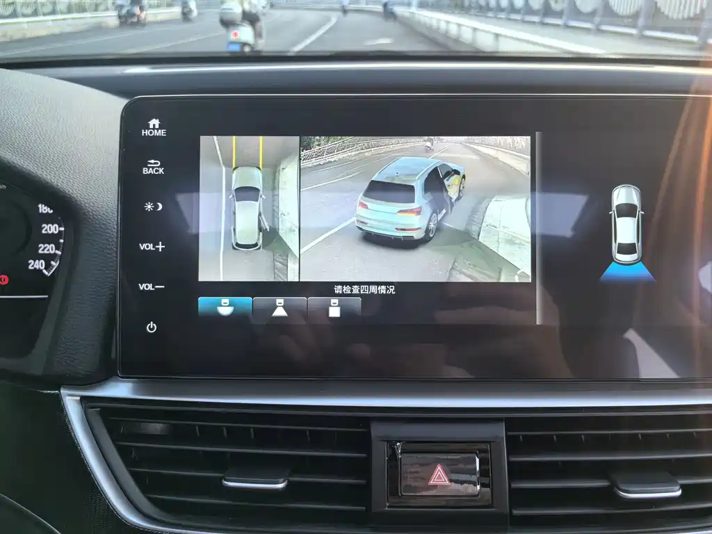 Honda Accord — миниатюра 11