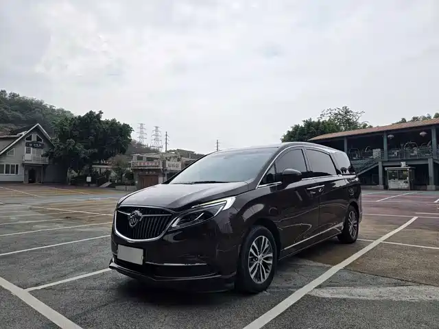 Buick GL8