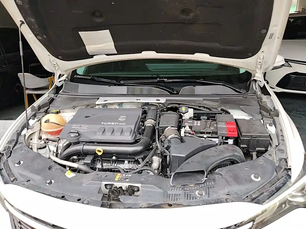 Buick Verano — миниатюра 20