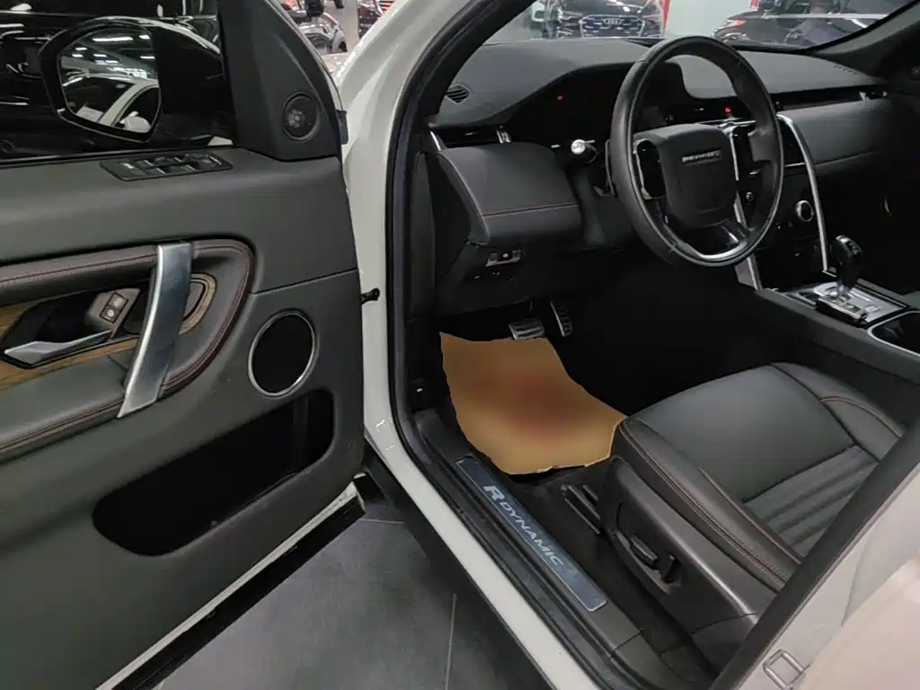 Land Rover Discovery Sport — миниатюра 16