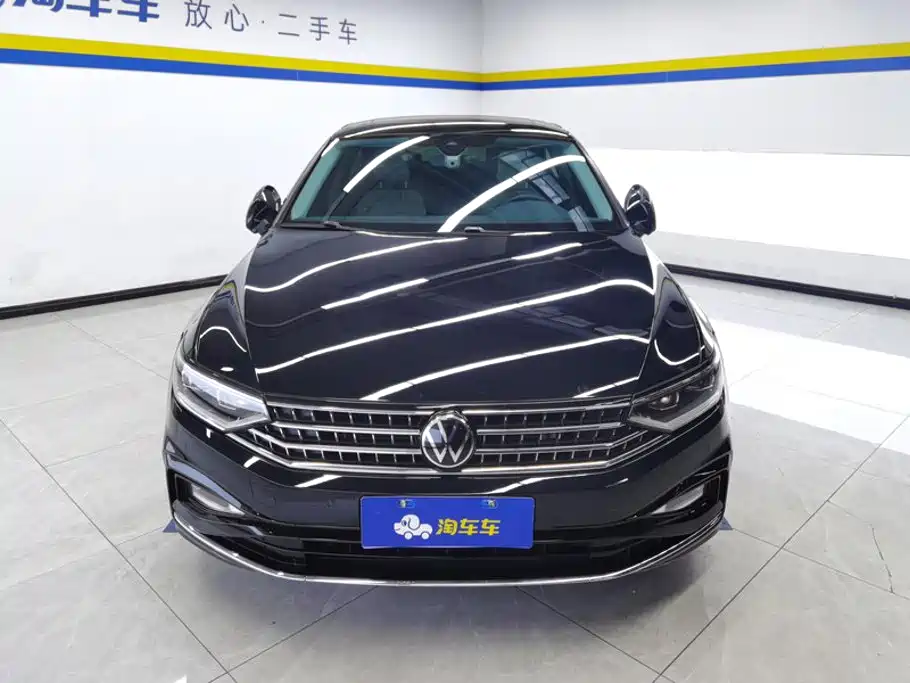 Volkswagen Magotan — миниатюра 2