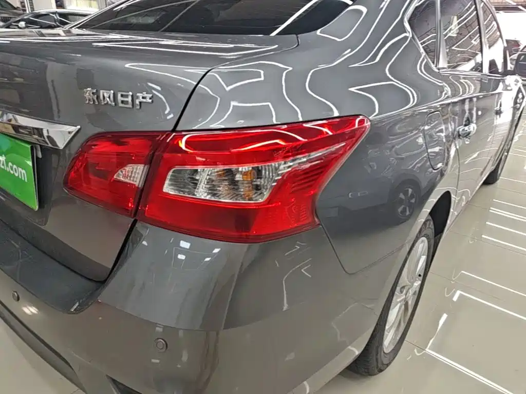Nissan Sylphy — миниатюра 8