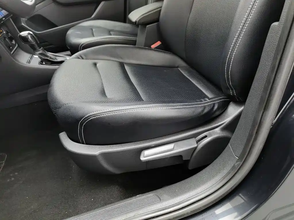 Volkswagen Bora — миниатюра 20