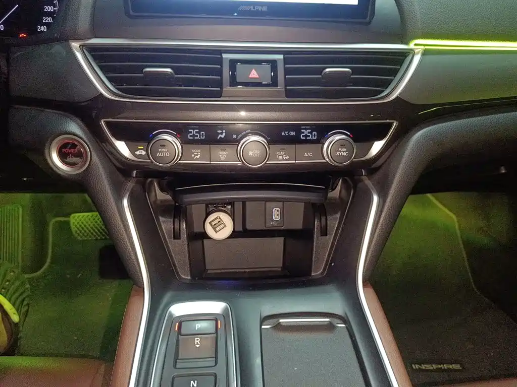 Honda Inspire — миниатюра 9
