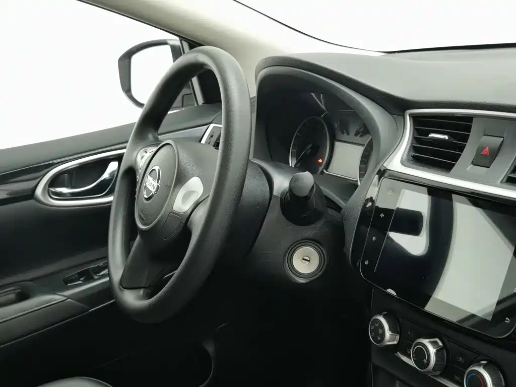 Nissan Sylphy — миниатюра 22