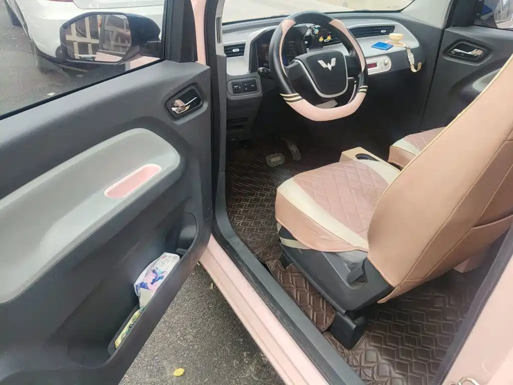 Wuling MINIEV — миниатюра 12