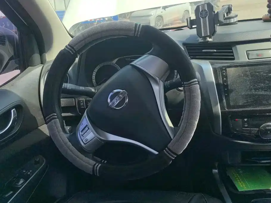 Nissan Terra — миниатюра 14