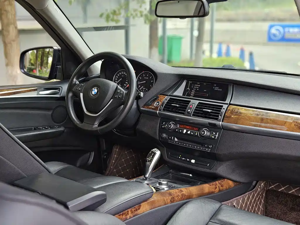 BMW X5 (Import) — миниатюра 14