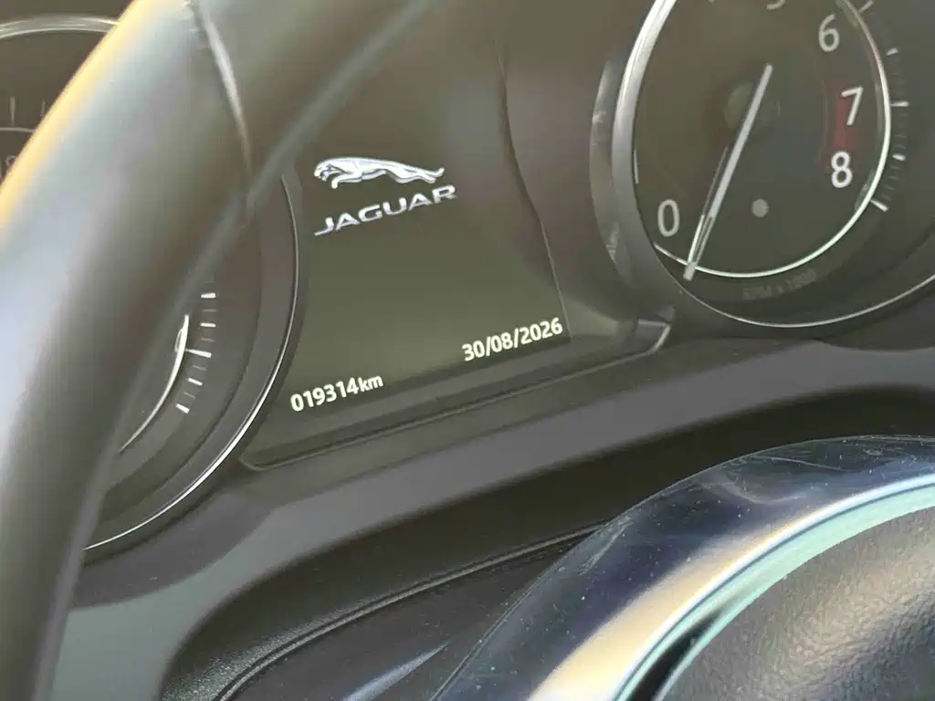 Jaguar F-TYPE — миниатюра 8