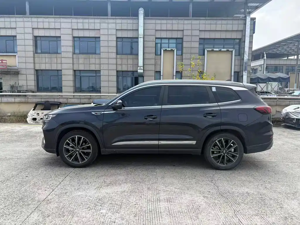 Chery Tiggo 8 PLUS — миниатюра 2