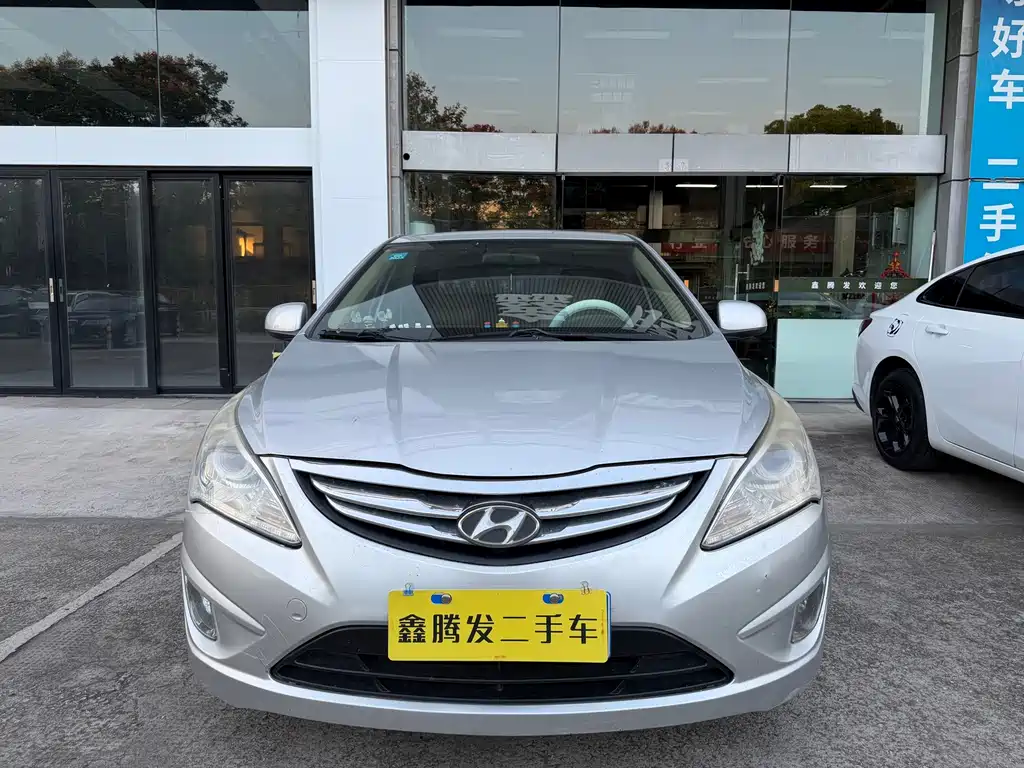 Hyundai Verna — миниатюра 2