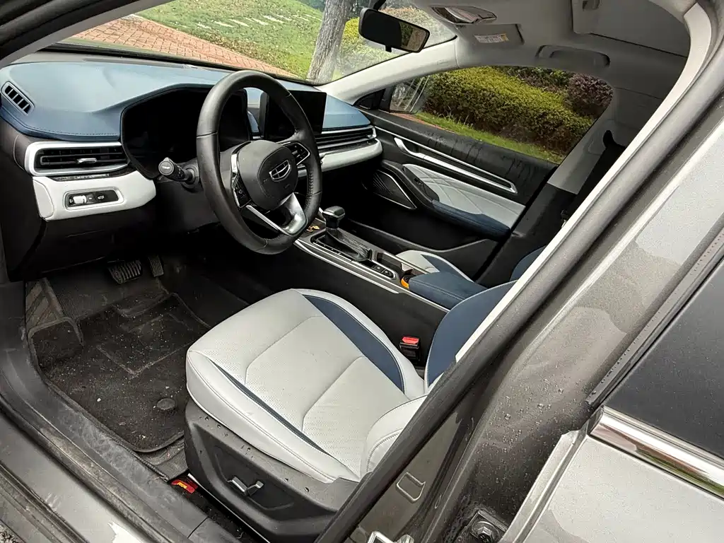 Geely Emgrand — миниатюра 4