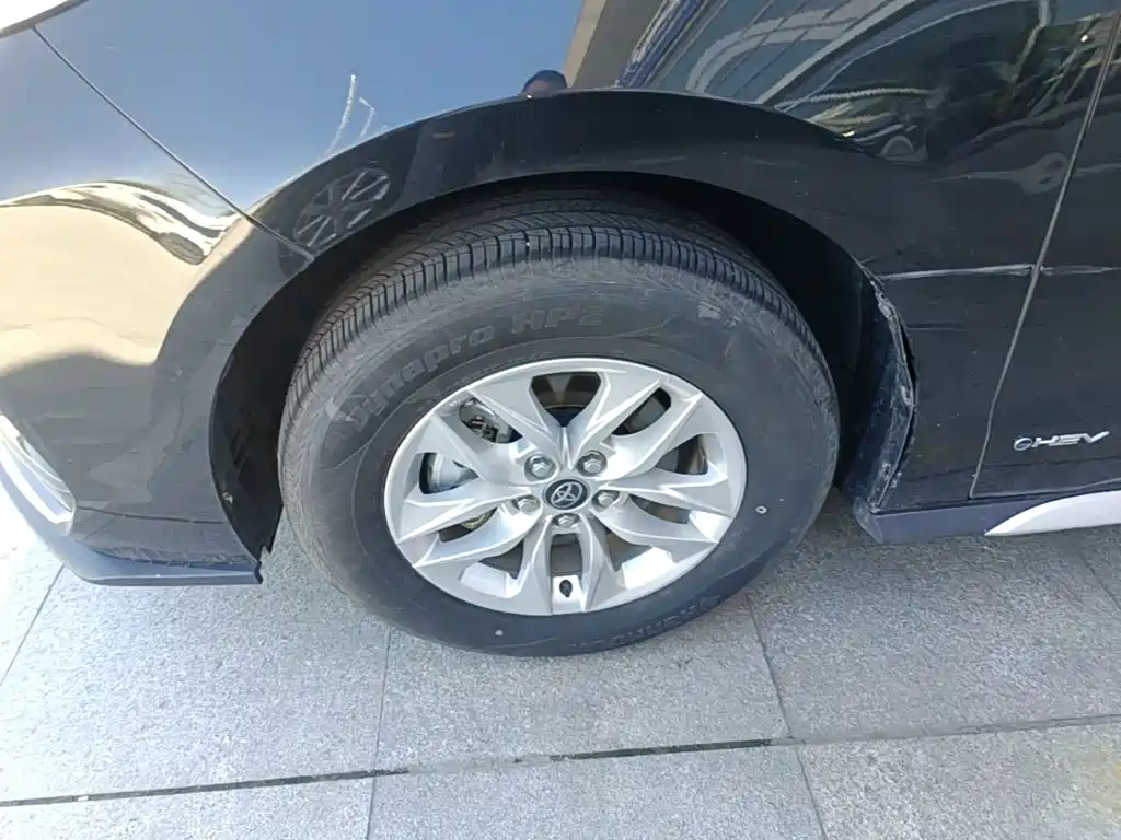 Toyota Granvia — миниатюра 23