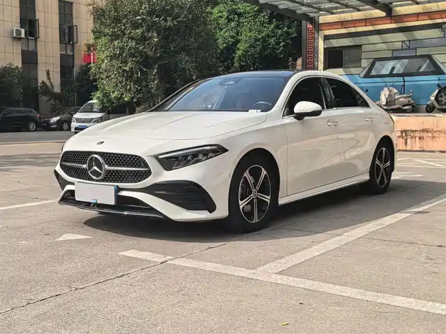 MERCEDES-BENZ A CLASS