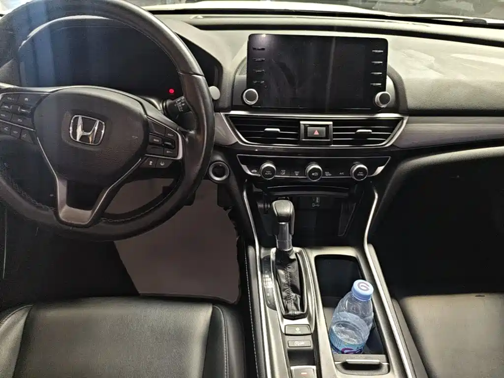 Honda Inspire — миниатюра 10