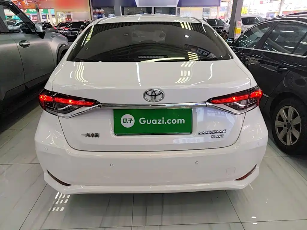Toyota Corolla — миниатюра 6