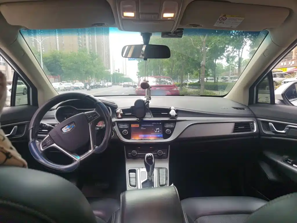 Geely Emgrand GS — миниатюра 5