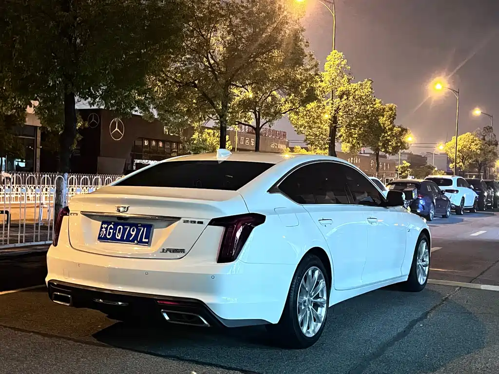 Cadillac CT5 — миниатюра 6