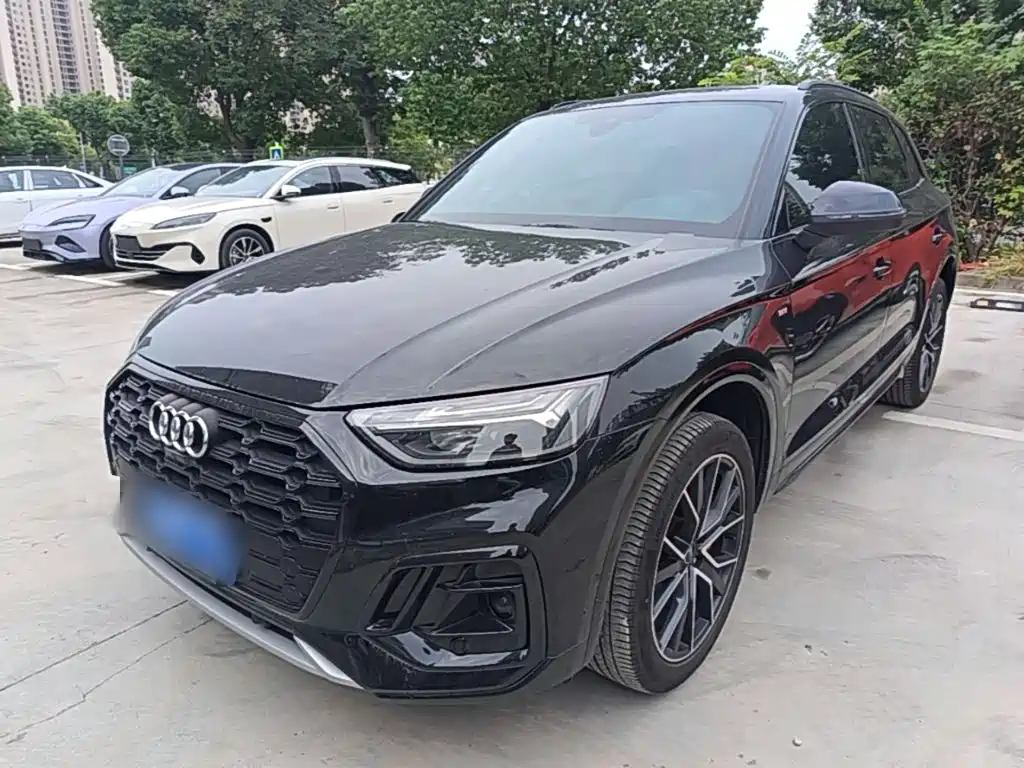 Audi Q5L — миниатюра 2