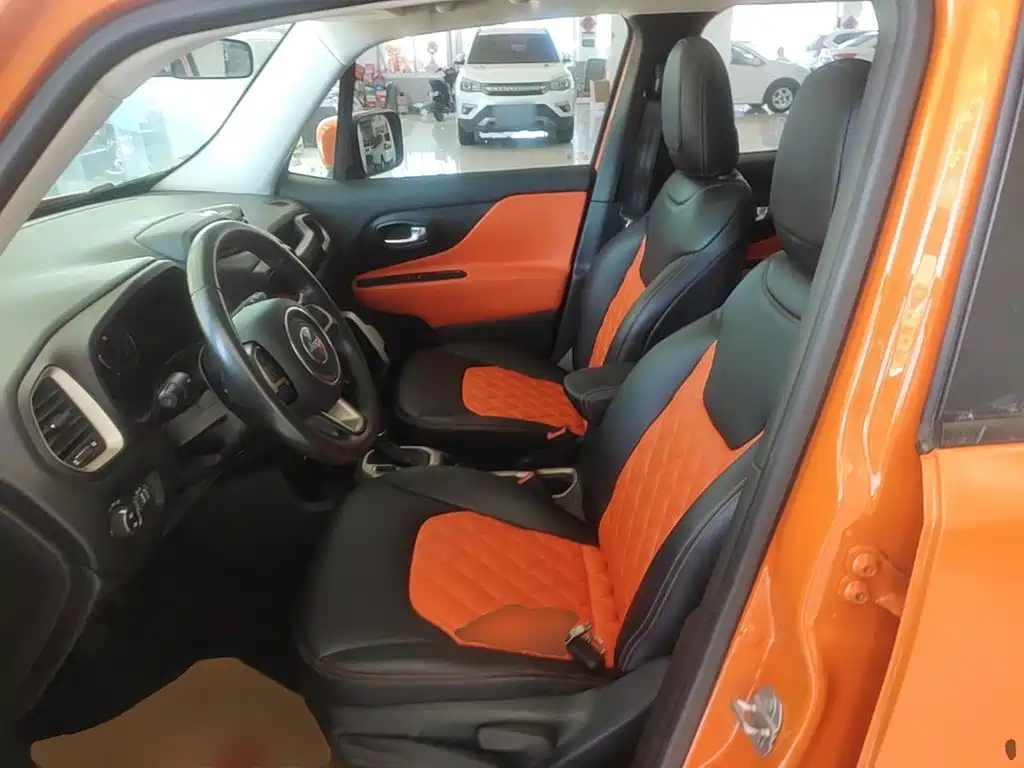 Jeep Renegade — миниатюра 15