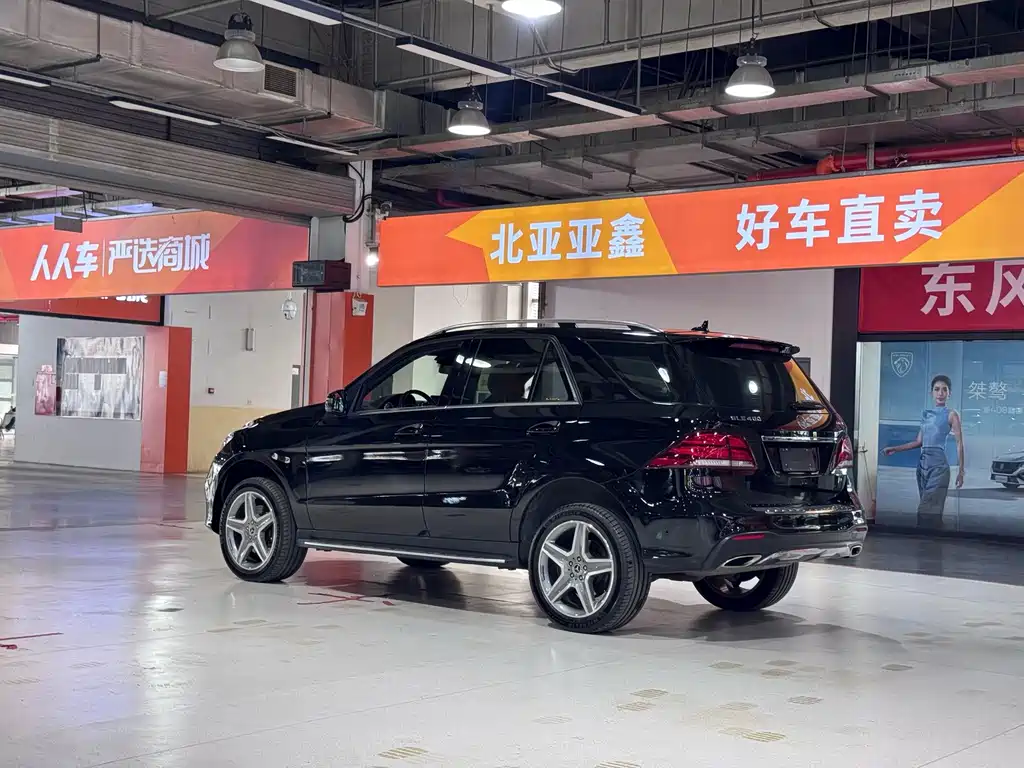 Mercedes-Benz GLE (Import) — миниатюра 4