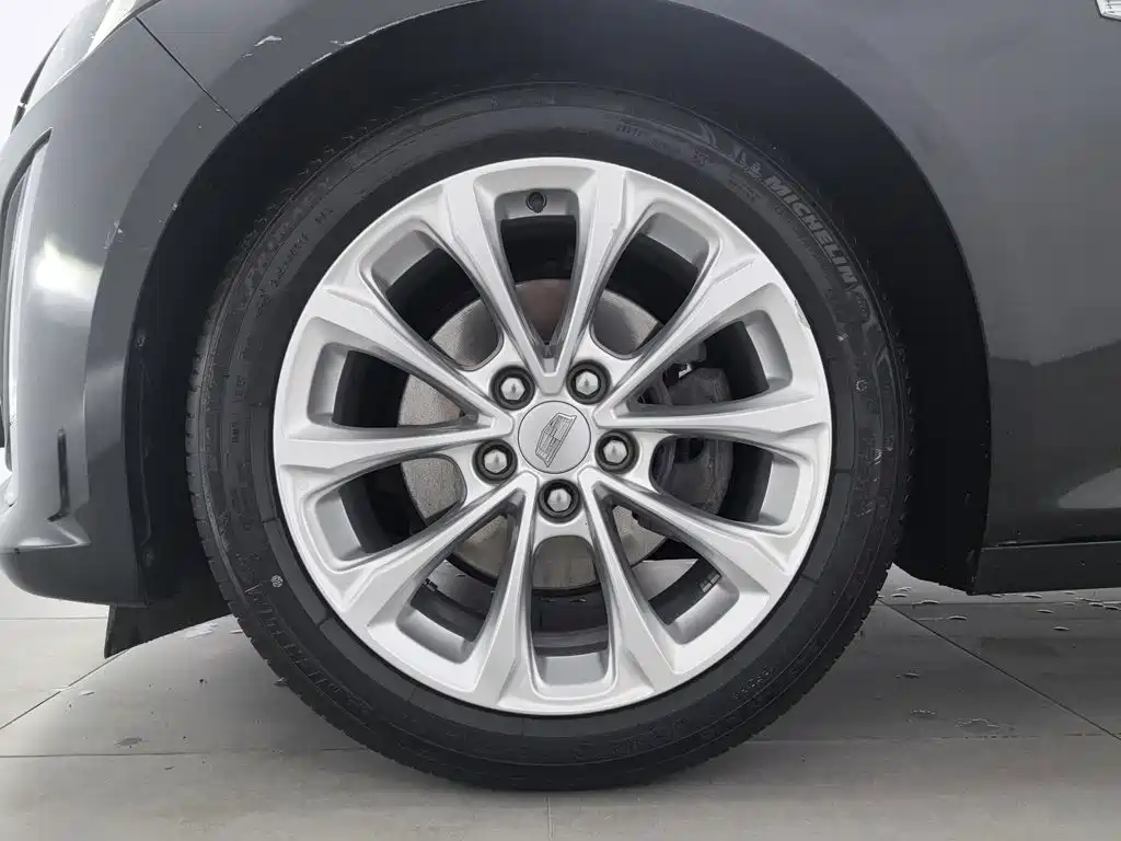 Cadillac CT5 — миниатюра 17
