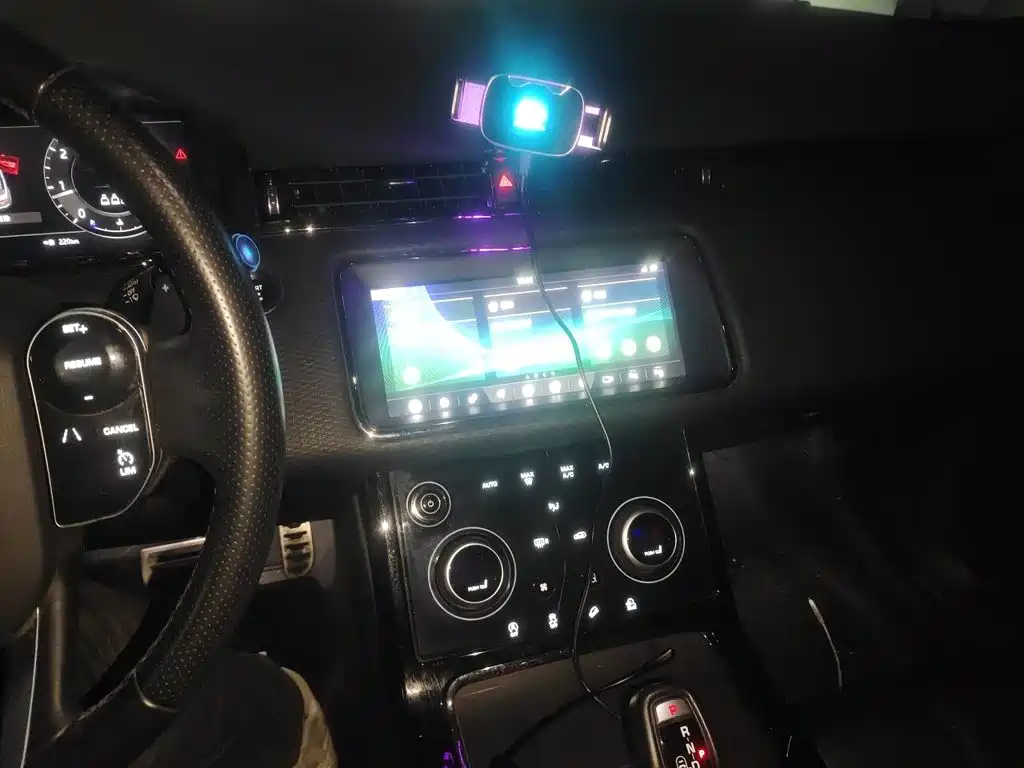 Land Rover Evoque — миниатюра 9