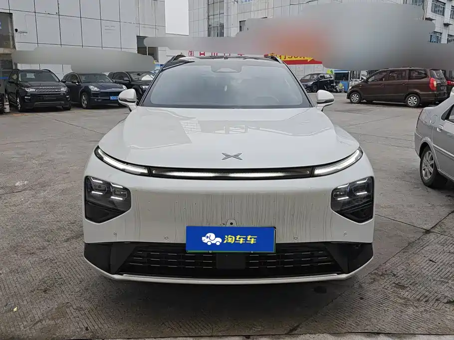 XPeng G9 — миниатюра 2