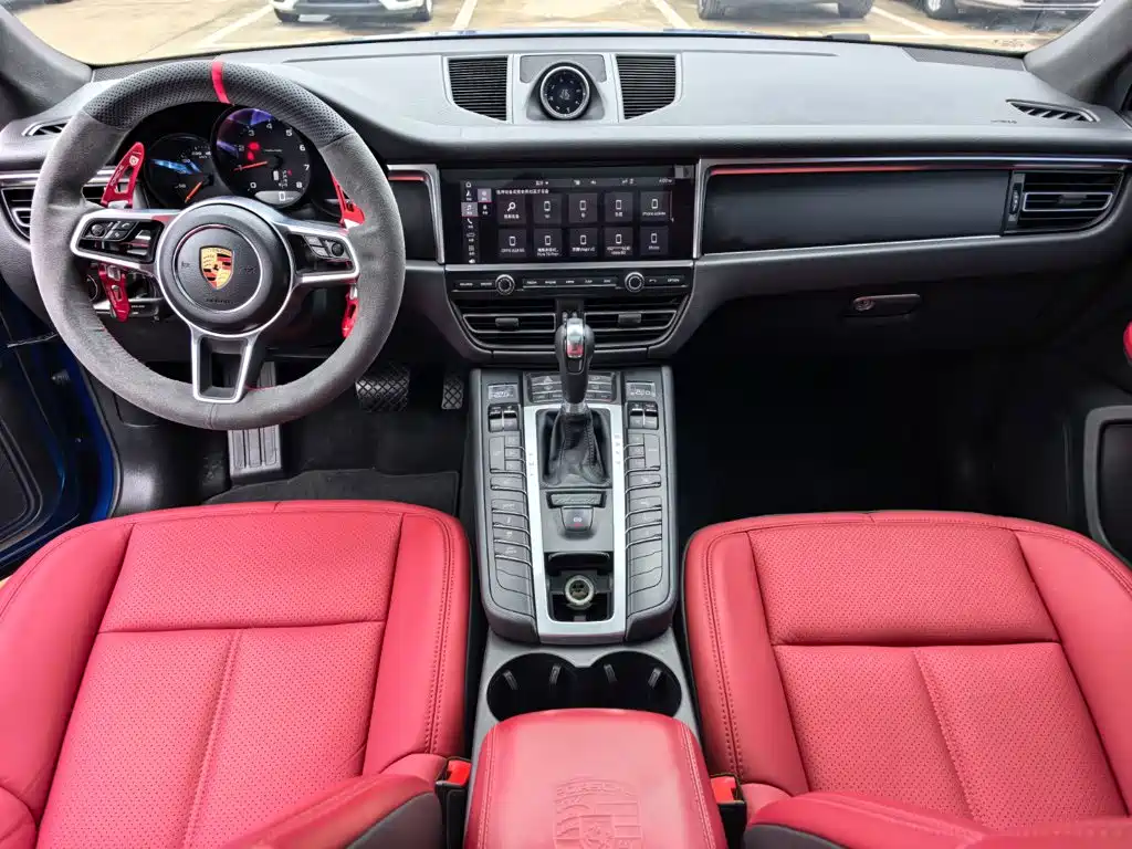 Porsche Macan — миниатюра 8