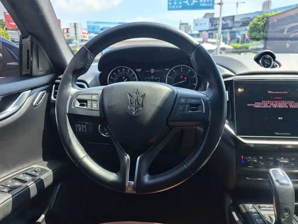 Maserati Ghibli — миниатюра 11