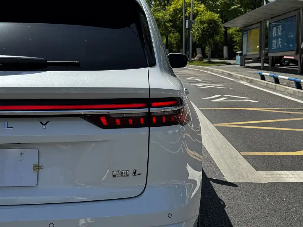 Geely Xingyue L — миниатюра 27
