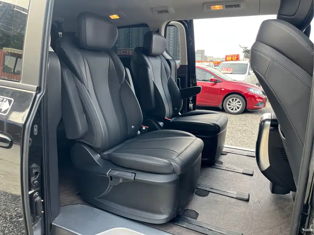 SAIC MAXUS CHASE G10