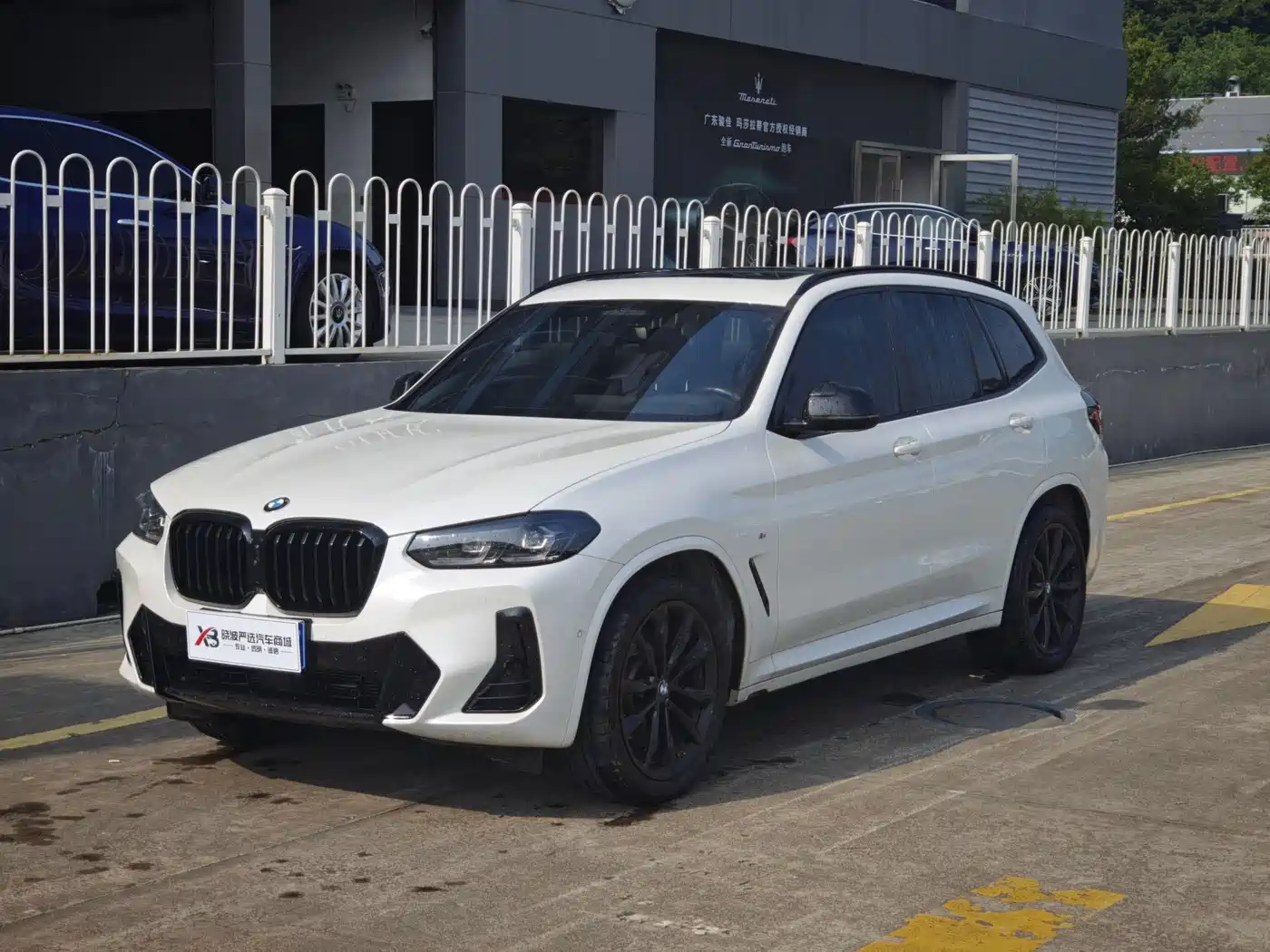 宝马X3 2022款 改款 xDrive30i 尊享型 M曜夜套装 2022