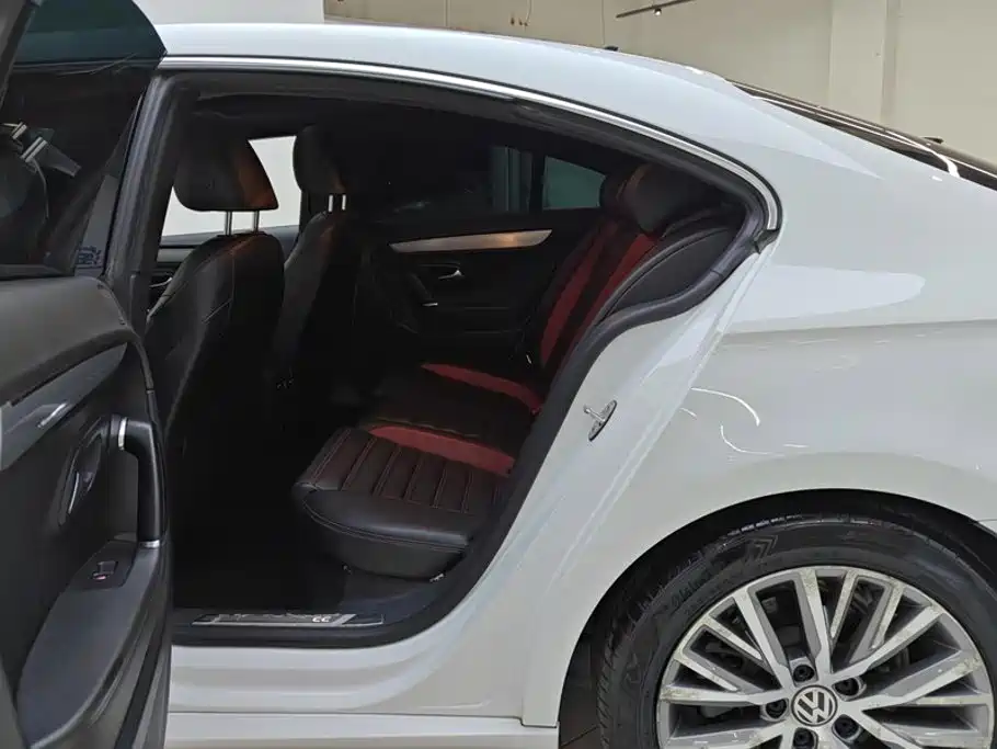 Volkswagen CC 1.8TSI Luxury Type, фото 11