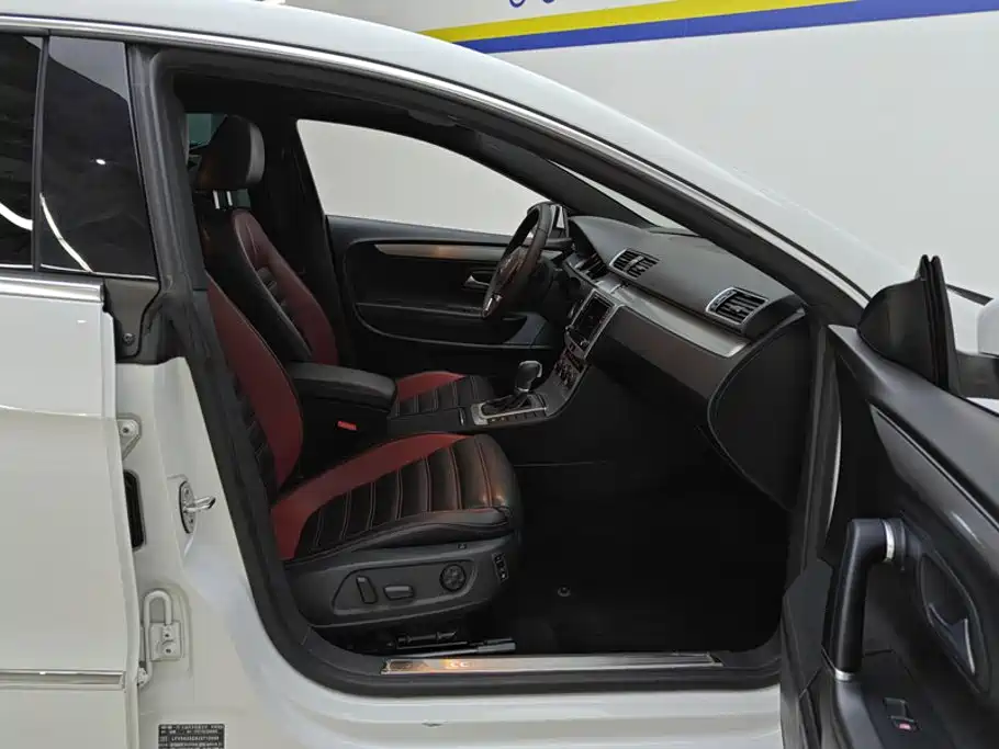 Volkswagen CC 1.8TSI Luxury Type, фото 8