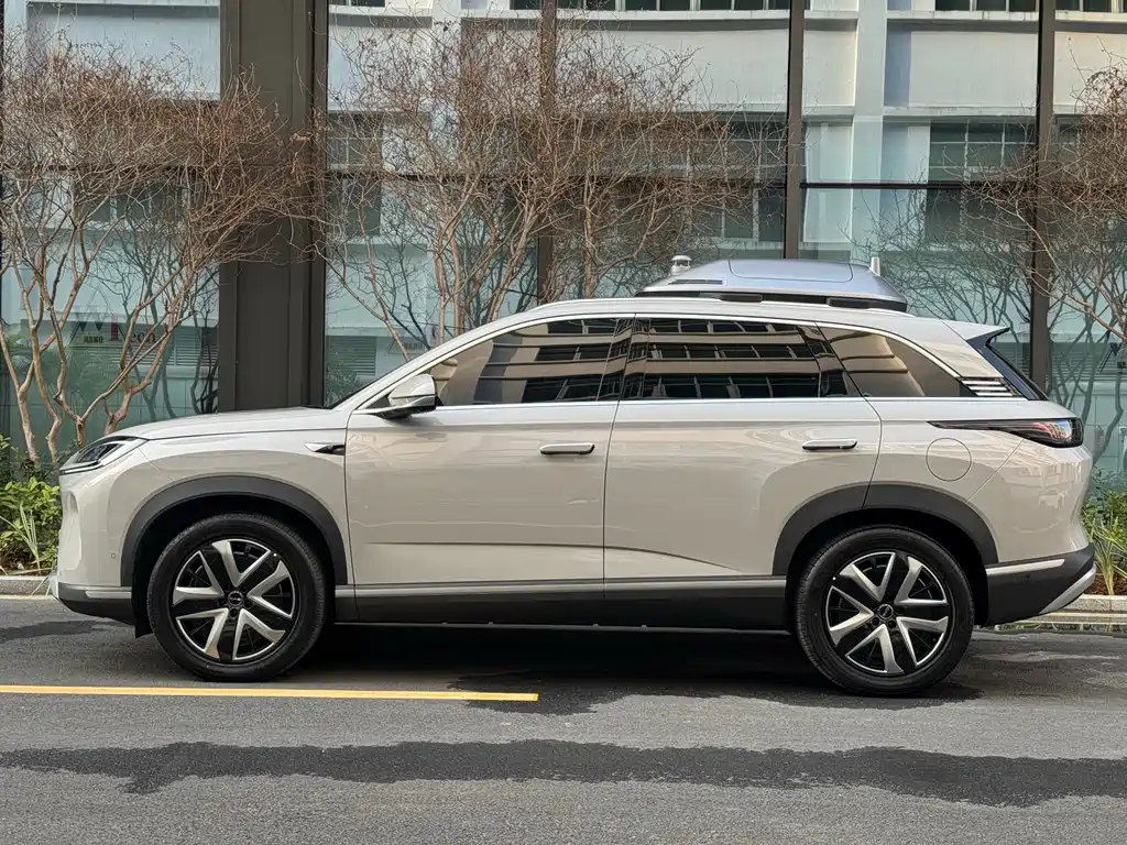 BYD SEA LION 07 DM I