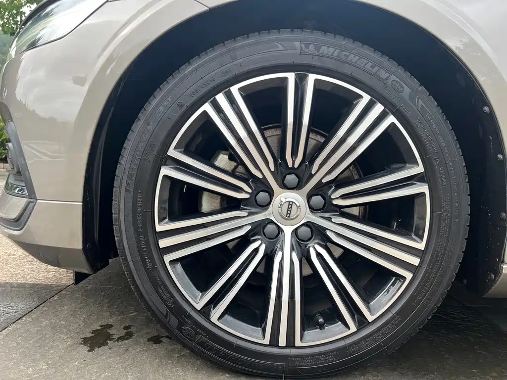 Volvo S60 — миниатюра 13