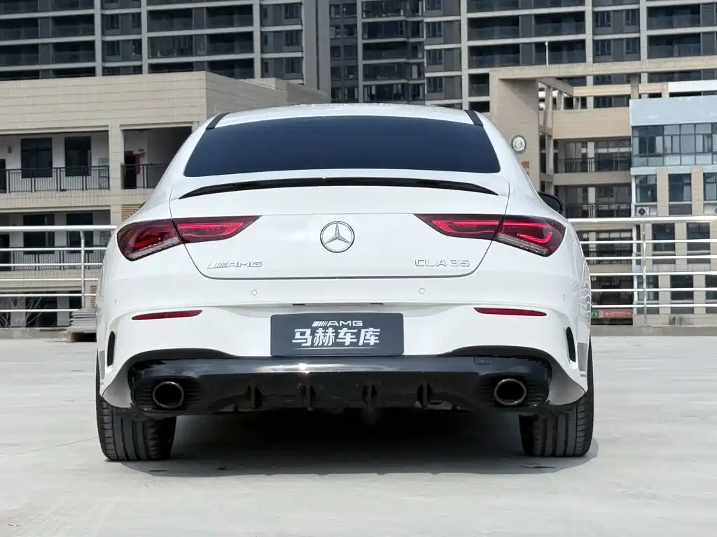 MERCEDES-BENZ CLA AMG