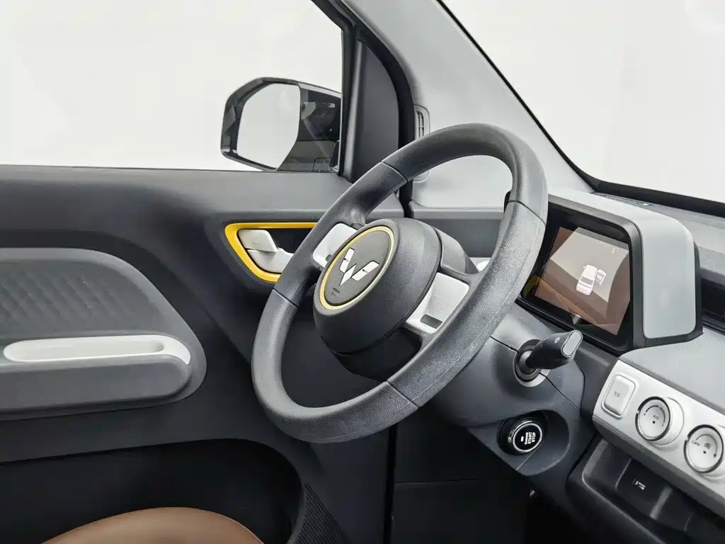 Wuling MINIEV — миниатюра 22