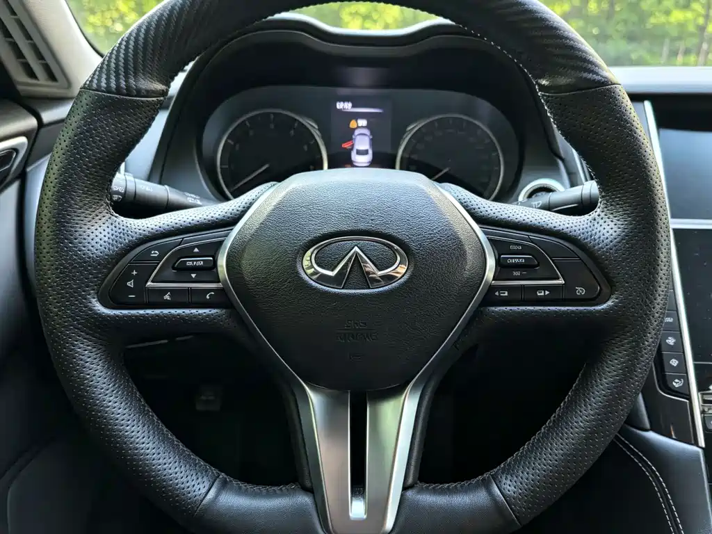 Infiniti Q50L — миниатюра 14