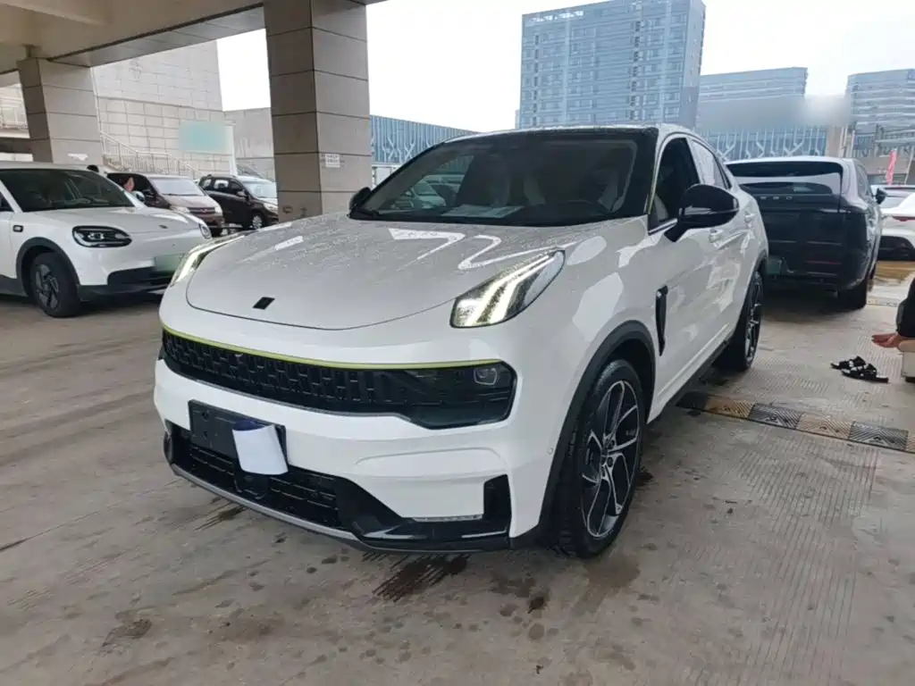 Lynk & Co 05 — миниатюра 2