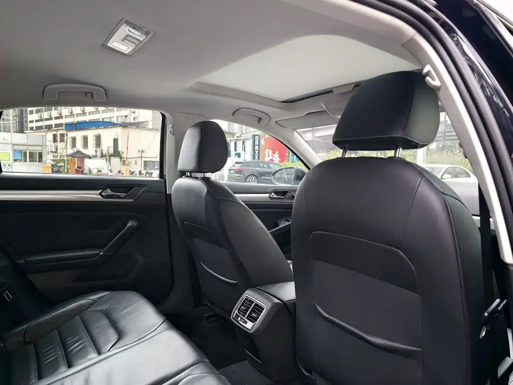Volkswagen Lamando — миниатюра 14