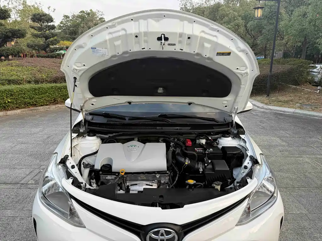 TOYOTA VIOS