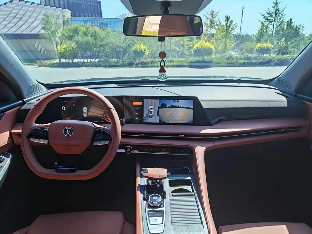 Changan Changan CS75PLUS — миниатюра 4