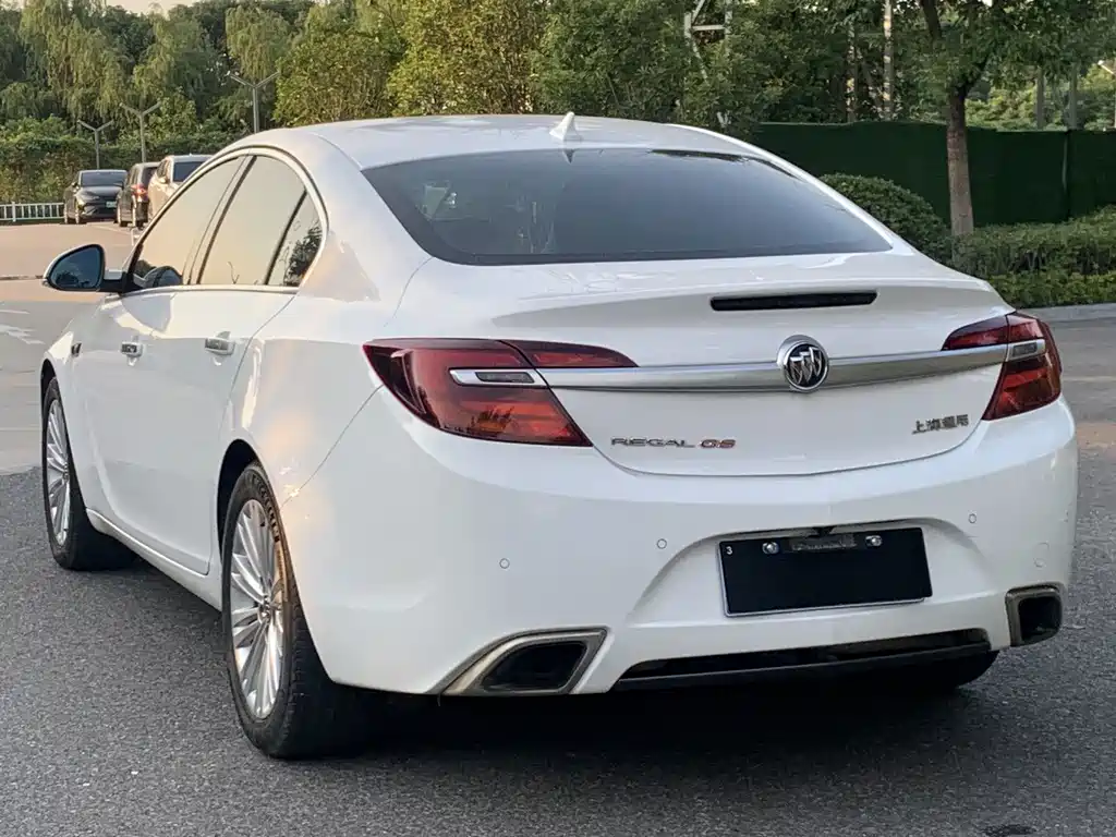Buick Regal — миниатюра 6