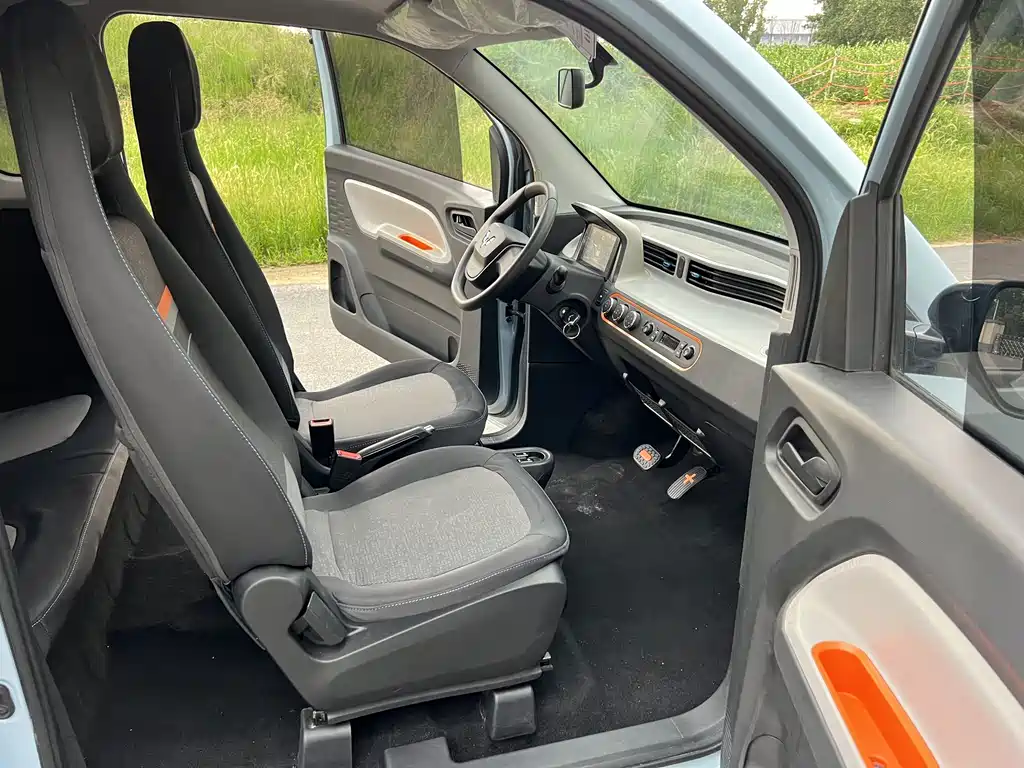 Wuling MINIEV — миниатюра 16