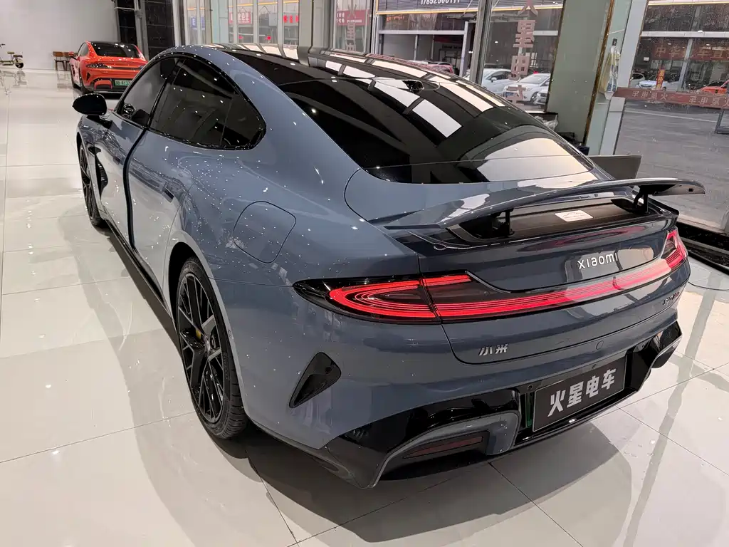 XIAOMI CAR XIAOMI SU7